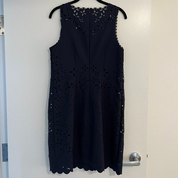 J. Crew Laser-Cut Floral Shift Dress, Navy, Size 10 - Picture 6 of 11